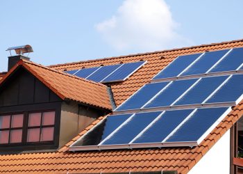 Maximizing Solar Power Efficiency in CA