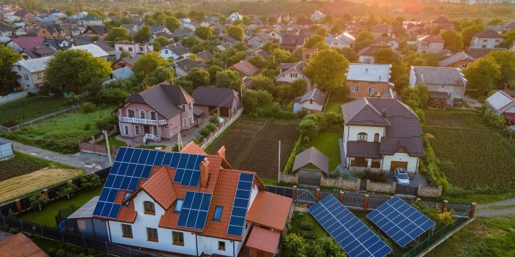 Benefits of Switching to a Residential Solar System
