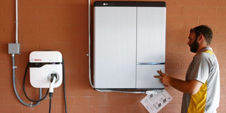 Assessing the Risks and Considering Your Options for Home Energy Storage