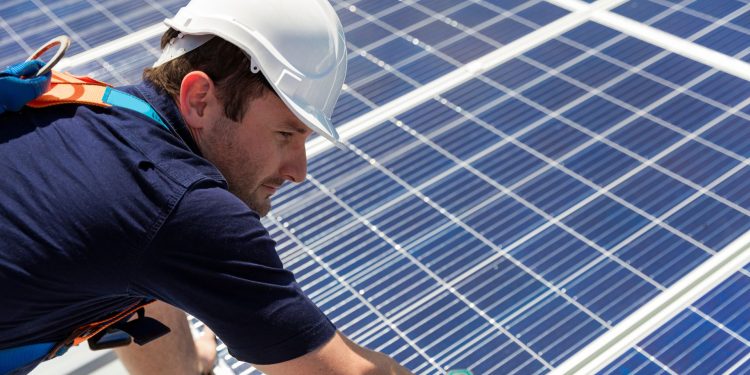 The Role of Solar Energy in Reducing Carbon Emissions in Northern California