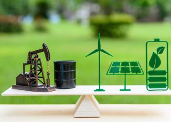 Comparing Solar Power VS Fossil Fuels