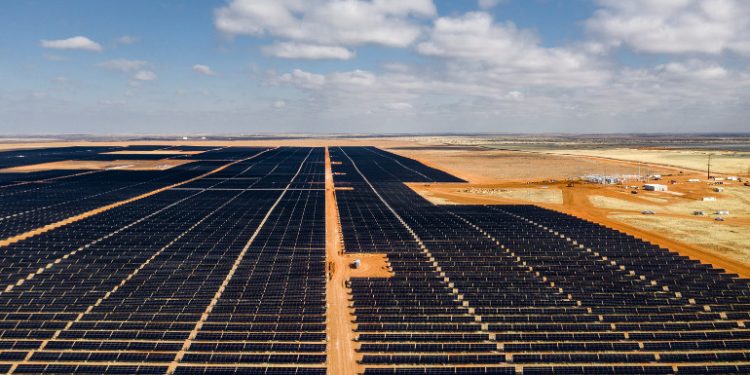 Study finds no negative impact for Texas home values near utility solar projects
