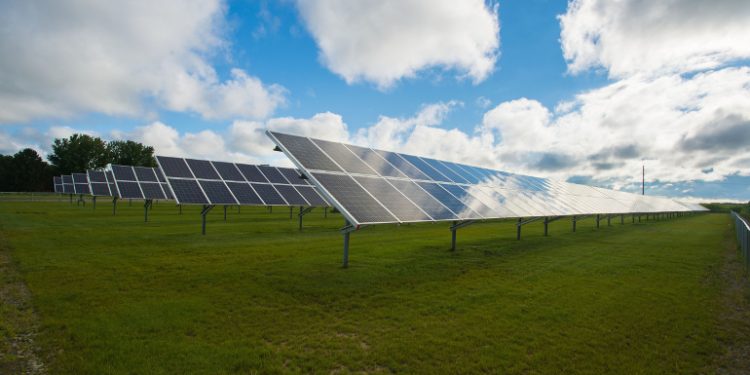 Michigan becomes 12th state to commit to 100% clean energy