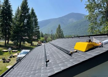 Everybody Solar installs another solar project in Glacier National Park