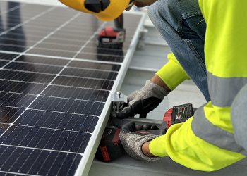 Solar industry wants more silicon cells to be imported duty-free