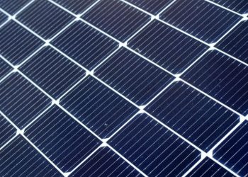 U.S. solar energy capacity could soon overtake wind power