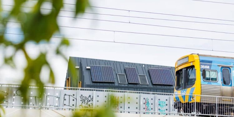 How Much Energy Does a Solar Panel Produce?