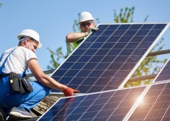 What Happens During a Solar Panel Setup?
