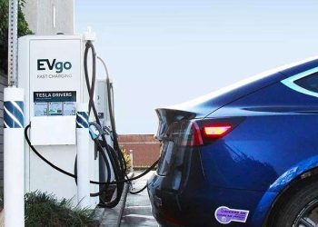 Free electric vehicle charging at work? It’s possible with optimum solar