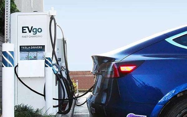 Free electric vehicle charging at work? It’s possible with optimum solar
