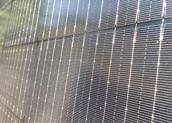 Arkansas developer issues RFQ for 27.4 MW of American-made solar panels