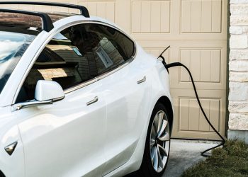 EV owners more likely to install rooftop solar on homes – pv magazine USA