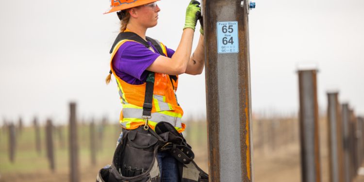 IRS opens registration tool for those taking IRA credits through elective pay or transfer