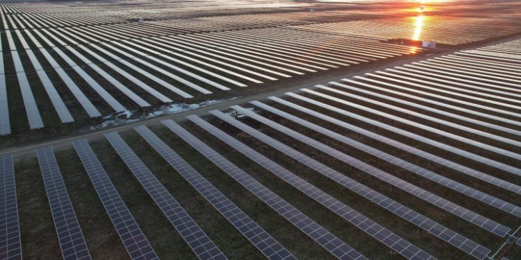 First phase of Ohio’s largest solar project is now delivering energy to grid