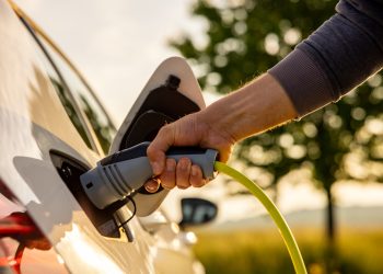 Solar Hacks: EV Plans – Lightning Energy