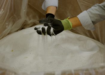 SolarCycle to make solar glass using recycled solar panels in new US plant