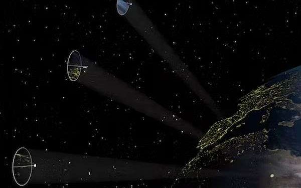 Reflectors in space could make solar farms on Earth work for longer every day