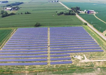 Castillo Engineering, Summit Ridge Energy start 82-MW community solar portfolio development