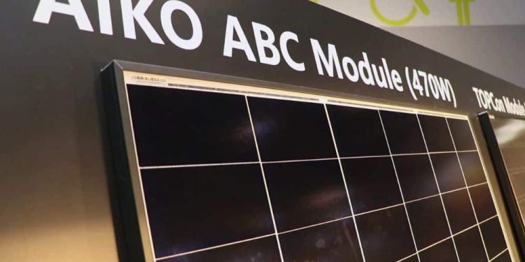 All Back Contact Solar Panel Demonstration Wows at Smart Energy 2024