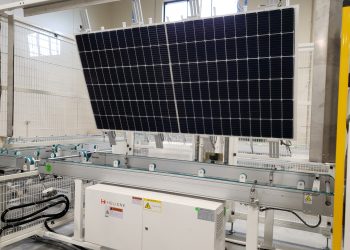 Heliene silicon solar panels are first to reach domestic content bonus