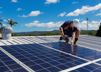 Should I Install Solar Panels on My Home in Winter or Summer?