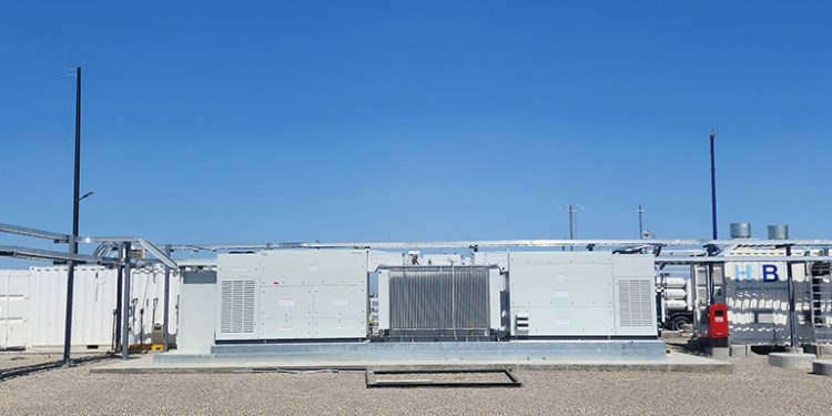 Largest operational green hydrogen plant in North America will soon integrate solar