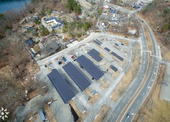 Stone Zoo powers on 725-kW solar project