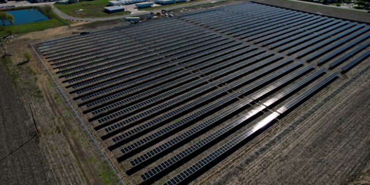 2.6-MW solar project completed for Texas automotive supplier Vitesco