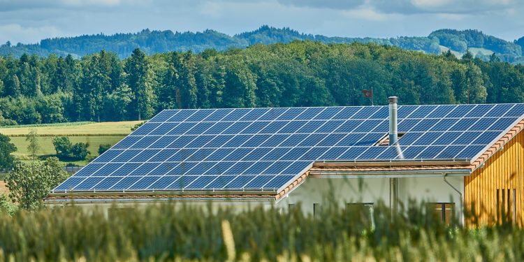 Is It Worth Spending the Extra Money on European Solar Power Equipment?