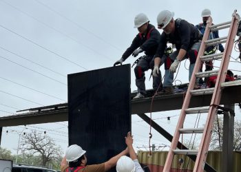 SolarEdge donates equipment for outdoor solar training center in Dallas