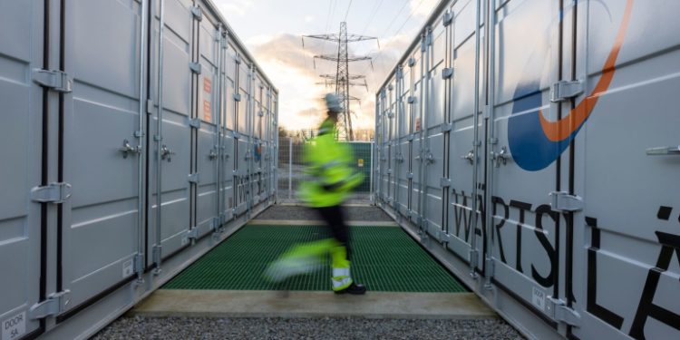 Wärtsilä launches second-gen ESS standardized in 20-ft container