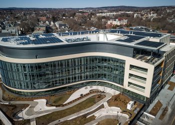 Catalyze adds solar, storage and EV charging to Massachusetts life science building