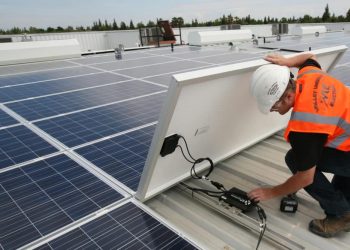 The Complete Guide to Micro Inverters in 2024