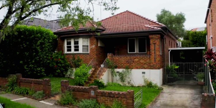 SunPower Solar and Battery Solution Saving Homeowner Thousands