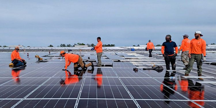 Freedom Solar Power completes 1.97-MW rooftop array for steel company