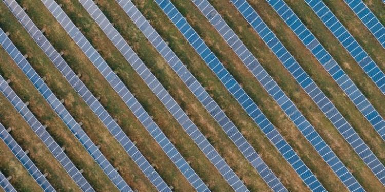 New survey finds neighbors of large-scale solar arrays want more input in planning