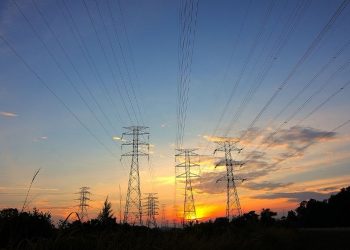 Advocates unveil new solutions to improve clean energy interconnection