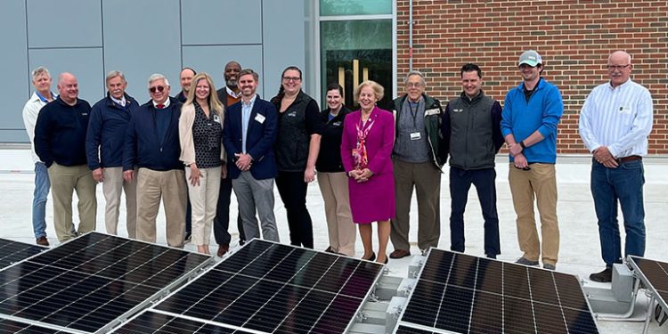 Verogy installs 486-kW solar portfolio for Connecticut school district