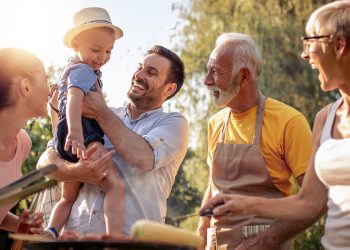 Can’t Stand the Heat of Rising Energy Costs? Go Solar!