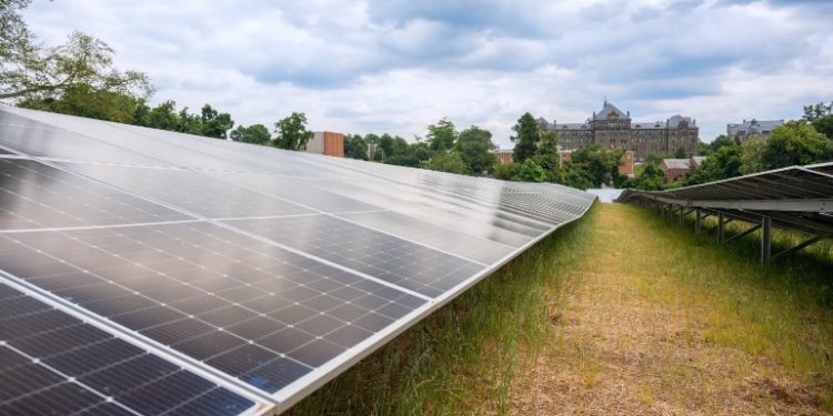 7.5-MW community solar project completed at Washington, D.C., university