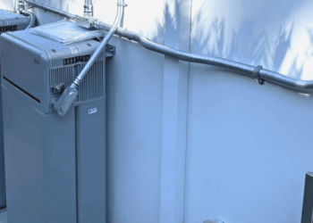 Are Solar Batteries Worth the Investment?