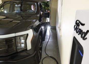 Sunrun is testing three F-150 Lightning trucks in bidirectional power plant program in Maryland