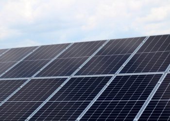 Amperon launches latest AI-powered renewable generation forecasting tool