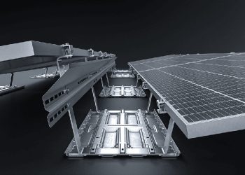 AEROCOMPACT debuting adaptable flat roof solar racking at RE+
