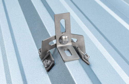 QuickBOLT debuts solar mount for various metal roof profiles