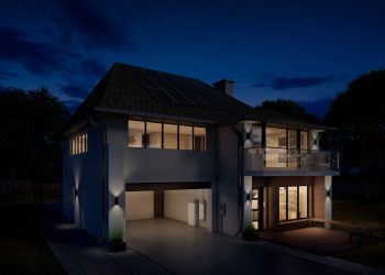 SunPower files for Chapter 11 bankruptcy