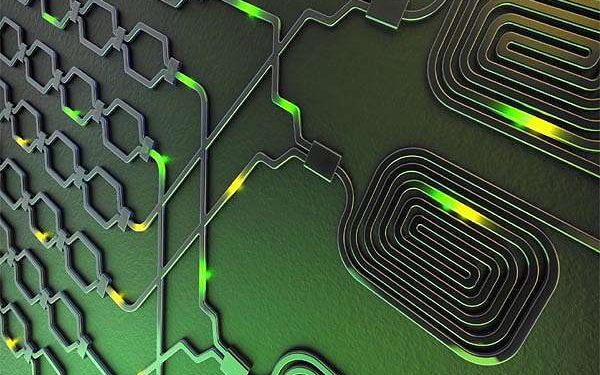 Scientists develop customizable perovskite waveguides with edge lasing capabilities