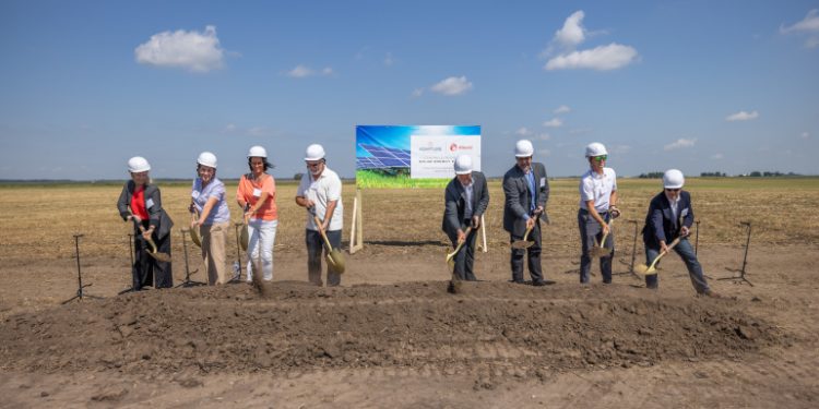 128-MW Cooks Mill solar project begins construction in central Illinois