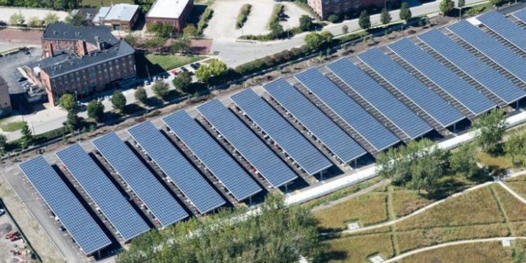 Maryland accepting new grant applications for parking lot solar projects