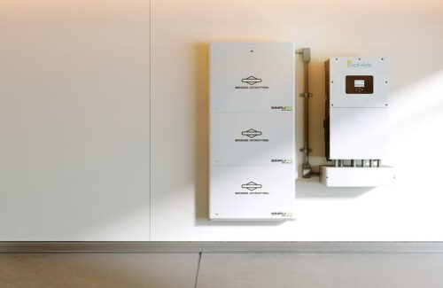Customers can purchase plug-and-play battery system combos from Briggs & Stratton and Sol-Ark